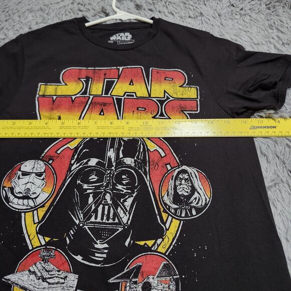 Star Wars Shirt Mens‎ Small Darth Vader Empire Graphic Tee Movie Sci-Fi - Picture 7 of 9